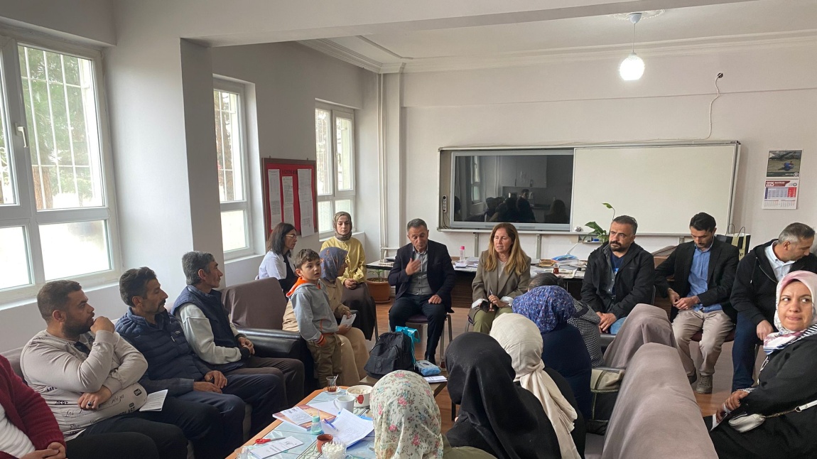 2025- 2026 EĞİTİM ÖĞRETİM YILI VELİ TOPLANTISI